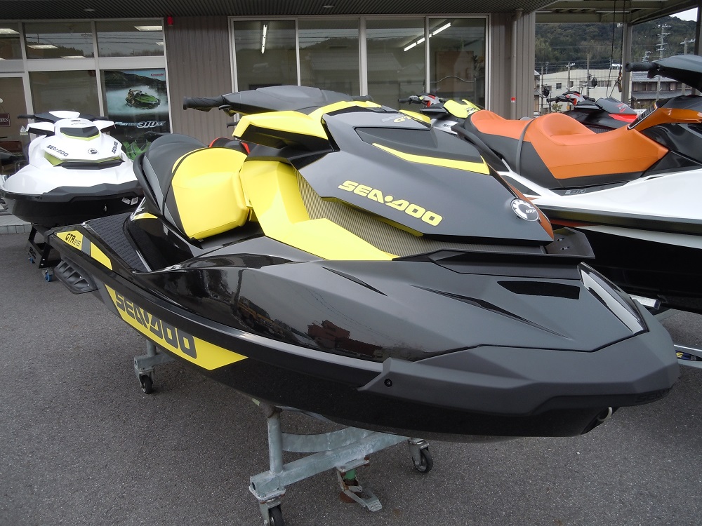 SEADOO シードゥ GTR215(2012)　純正カバー　新品