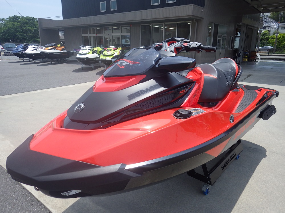 試乗艇　RXT-X　300RS　（シードゥー）2016年 185万円入荷！