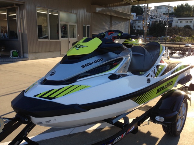 純正ステアリングでも調整可能! ネオスポーツ seadoo RXP ハンドルマウント