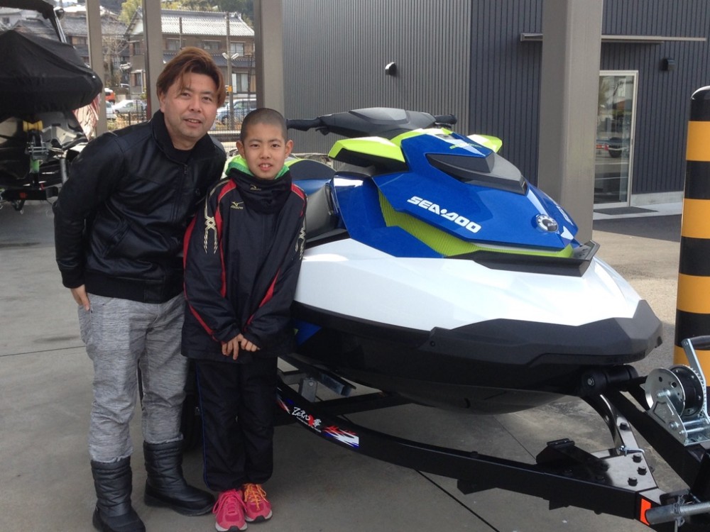 カラーリングが決めて！WAKE　155納艇です！