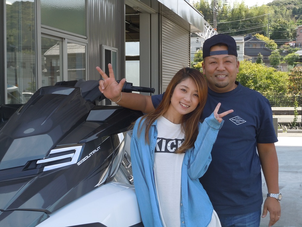嬉しさいっぱい、ニコニコの納艇でした。