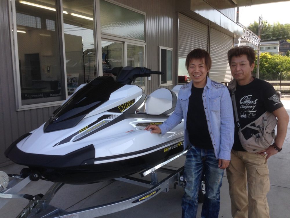 ホワイトカラーが決めて、YAMAHA　VX-C　HO納艇です！