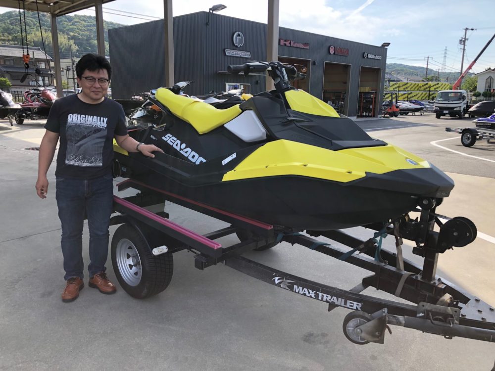 普通は嫌だ！SEA-DOO　SPARK　TRIXXキット付納艇です！