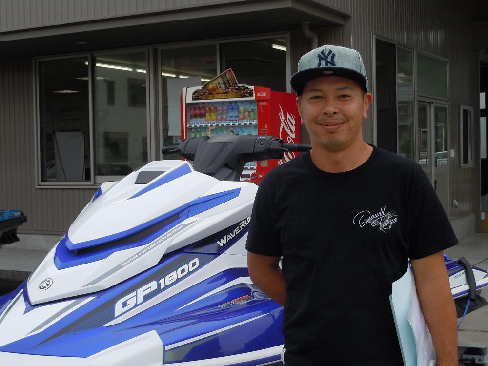 絶対ブルーです！！　ヤマハGP1800の納艇です。
