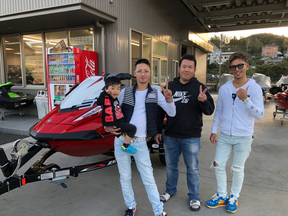 レッドカラーが決めて！FX　SVHO納艇です！