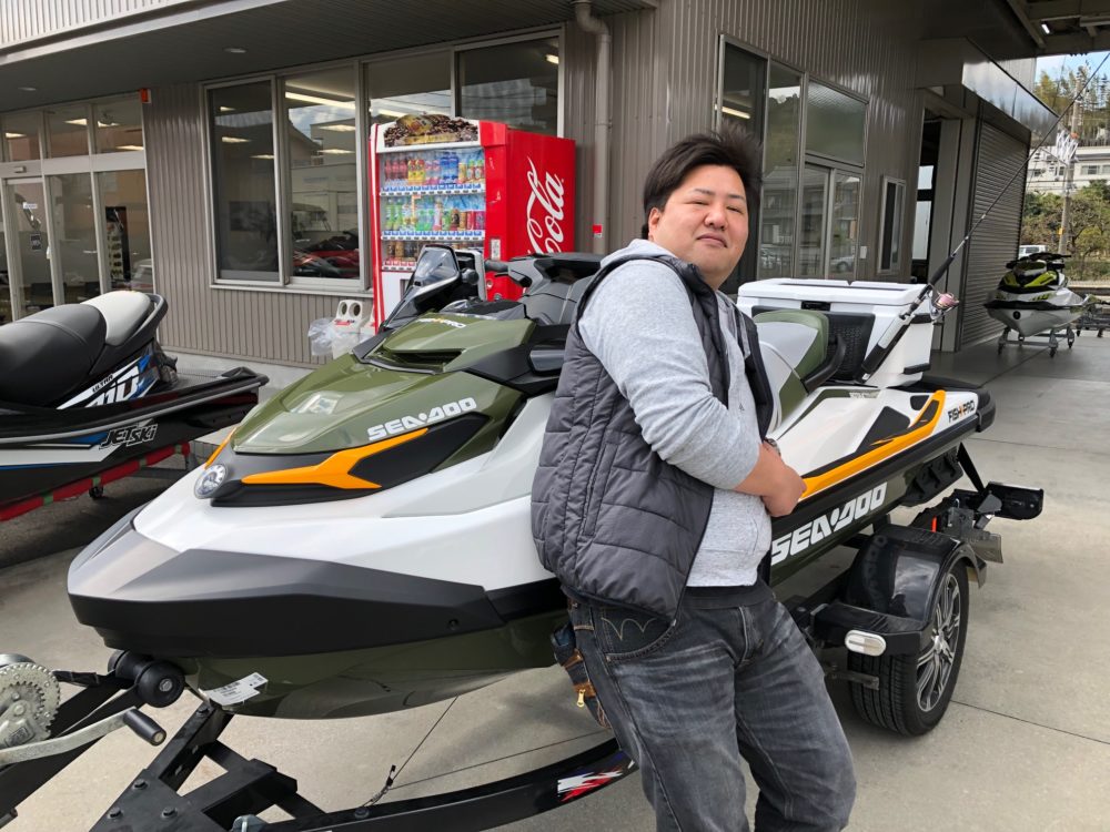 釣りまくるぞ～！注目のGTX　FISH　PRO納艇です！！