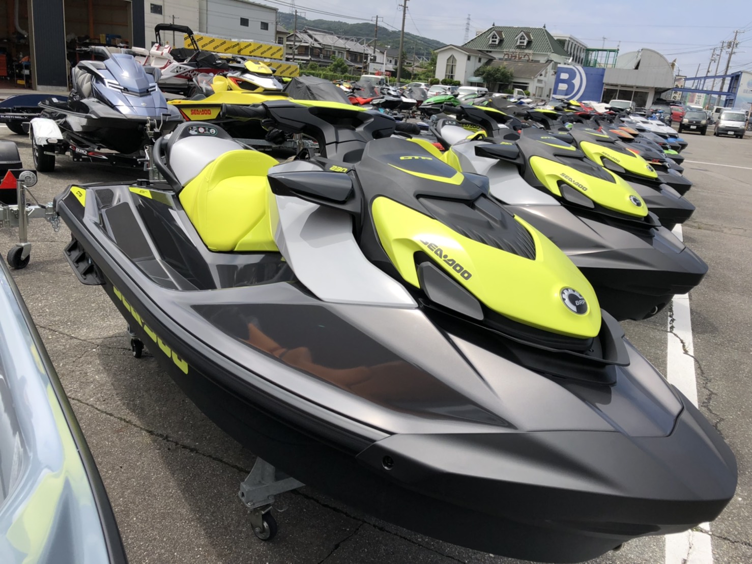 駆け込み需要でメーカー完売続出！？