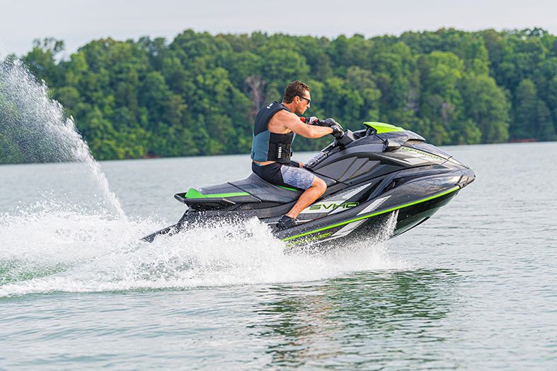 新型YAMAHAはグリーンカラーが熱い！！