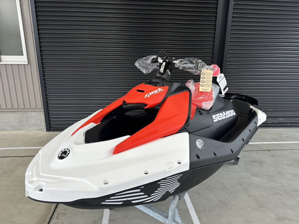 2024年NEWモデル！SPARK TRIXX 1UPついに入荷しました！