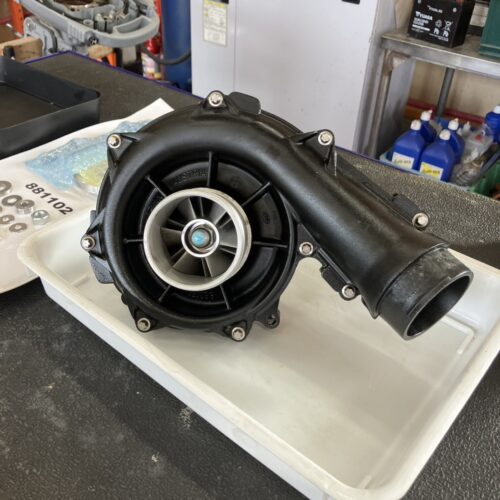RXT 215 スーパーチャージャーのメンテナンス