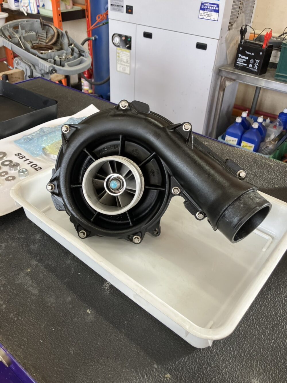 RXT 215 スーパーチャージャーのメンテナンス